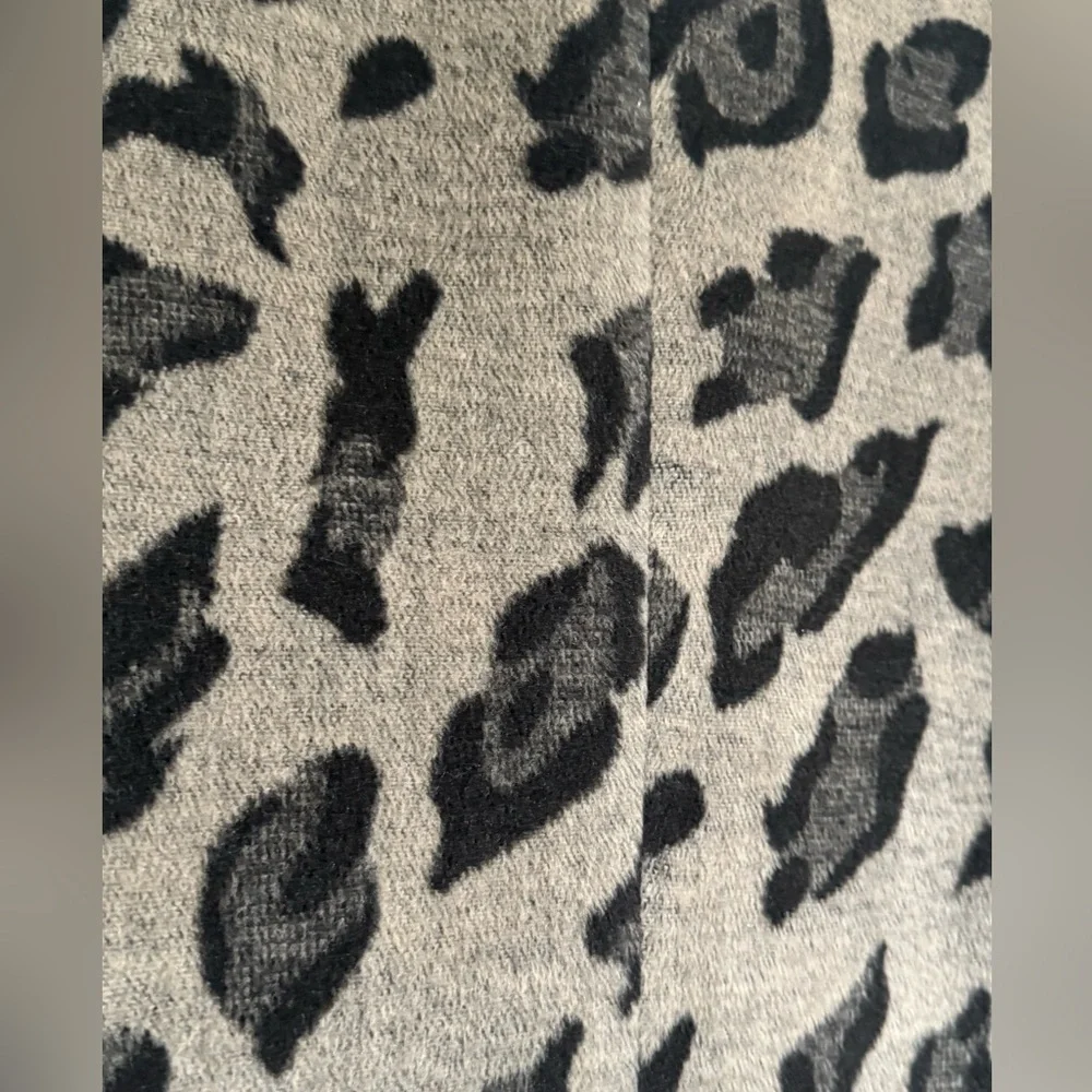 Stylish Leopard Print Woman’s 3/4 Sleeve Hot Neon Link Outerwear Coat - Picture 6 of 9